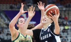 九游VIP-韩国女子篮球队晋级冠军赛，展现实力