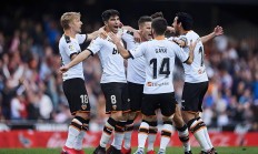 九游娱乐入口-勒沃库森中场遭遇重伤，恐将休战数周的简单介绍