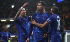 九游娱乐-切尔西客场被水晶宫逆转，英超霸主实力遭质疑