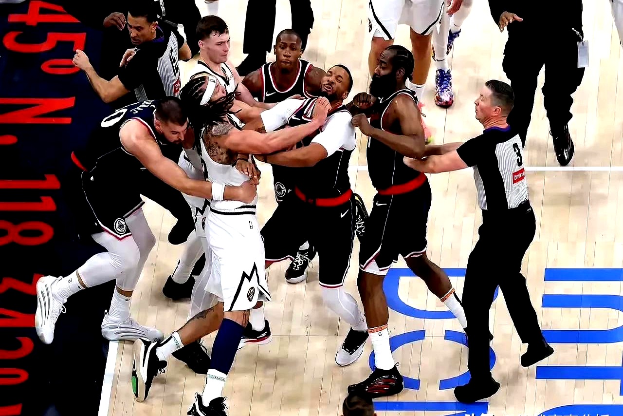 体能充沛的篮网，反客为主击败快船的简单介绍