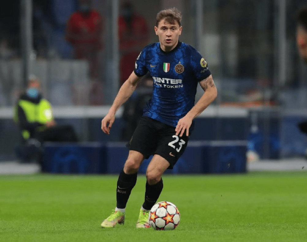 关于里尔取得关键胜利，保持不败纪录的信息