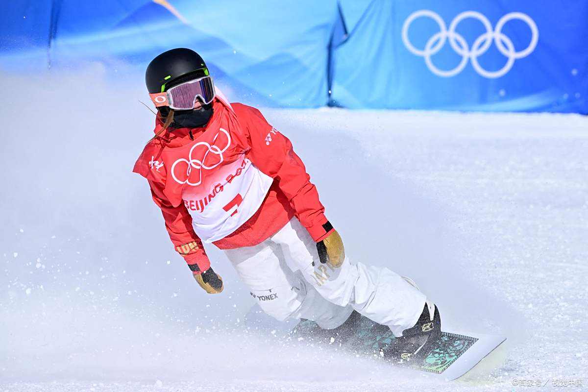 关于奥地利滑雪健将再次笑傲冰雪赛场的信息