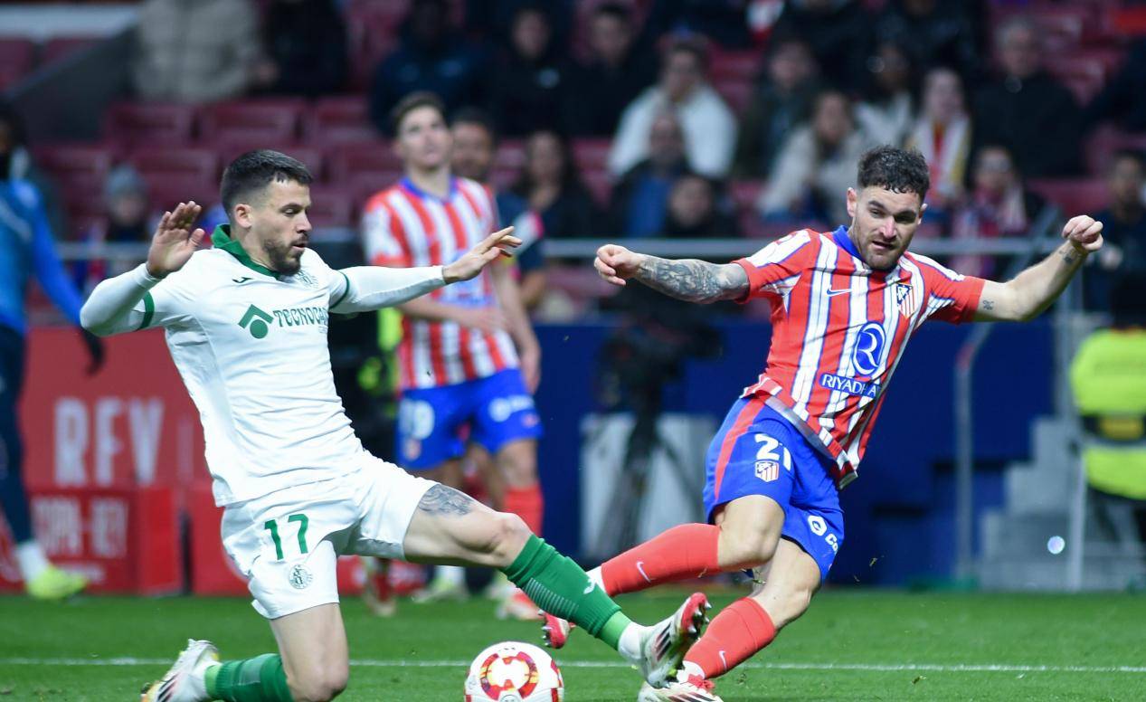 西班牙队备战国际比赛,全力以赴备战的简单介绍 西班牙队备战国际比赛,全力以赴备战的简单介绍