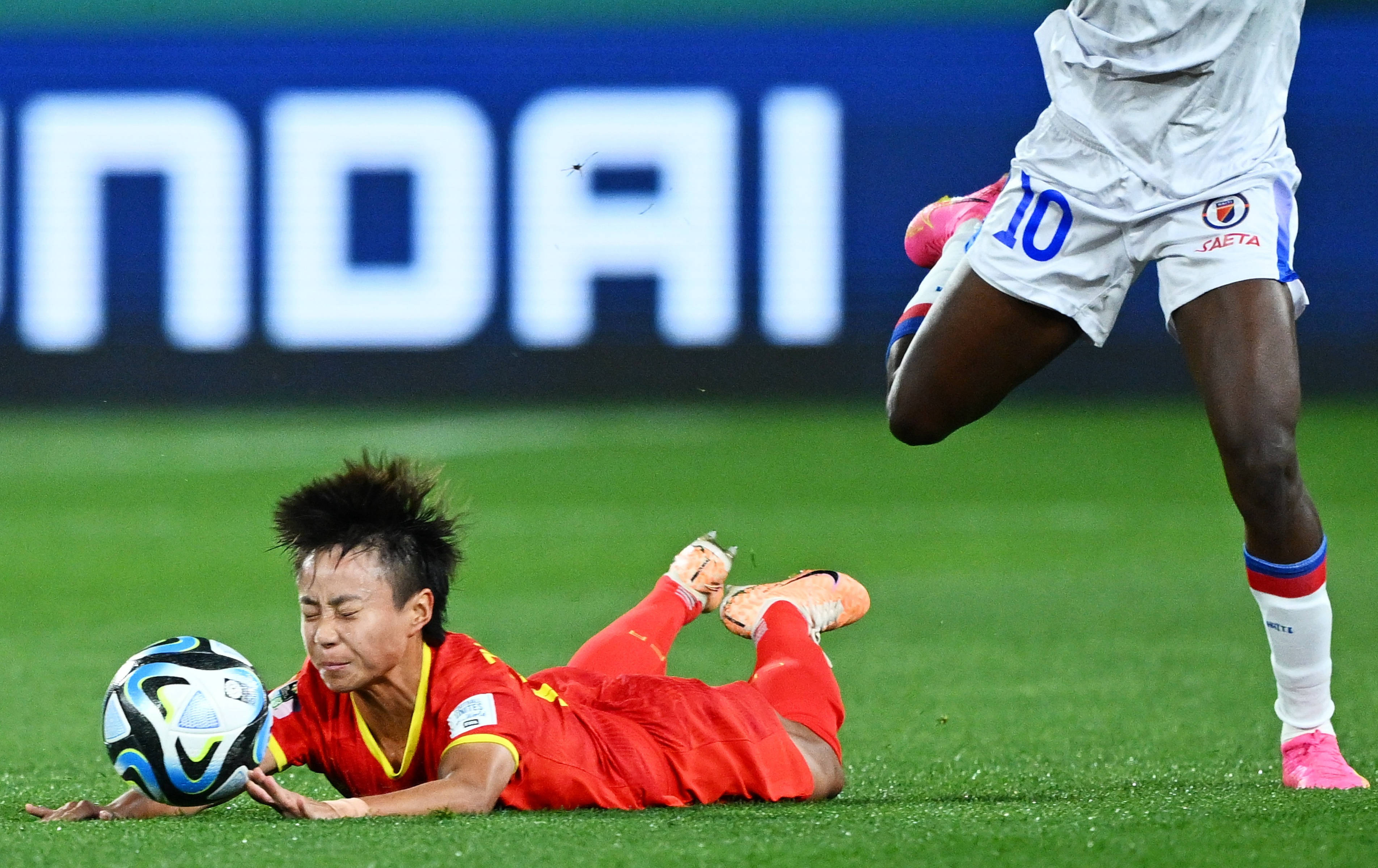 女足比赛精彩回顾,进球瞬间激动人心的简单介绍 女足比赛精彩回顾,进球瞬间激动人心的简单介绍