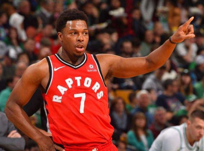 包含爵士绝地反击勇士B队，瓦兰丘纳斯打破历史纪录的词条