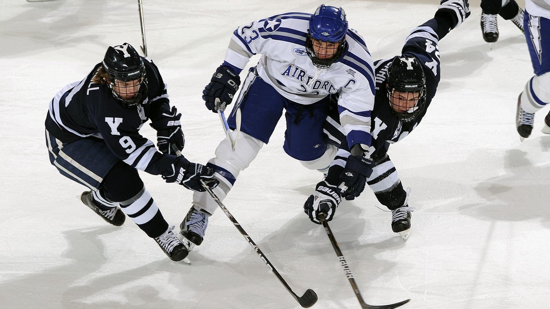 拉梅洛个人秀难敌团队火力，尼克斯全面压制雄鹿展现战术深度